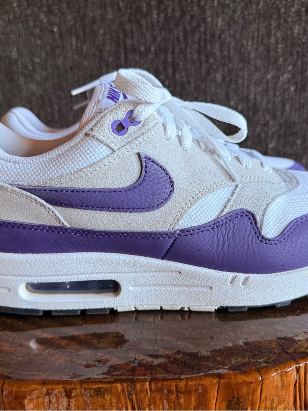 Nike - Air Max 1 - purple and white
